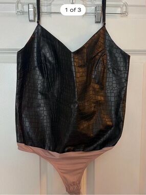 Amanda Uprichard Black bodysuit